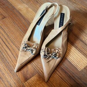 Steven by Steve Madden y2k sling back pointed toe heels with bow and chain